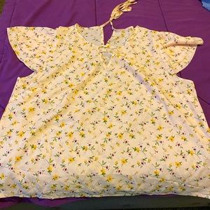 Float floral shirt with ties in the back